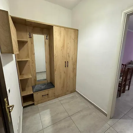 Ferienwohnung Albania,Tirana,Kamez Exterior foto